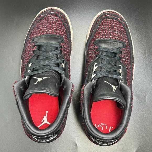 Anna Wintour x Air Jordan 3 Retro (2018) - Picture 2 of 9